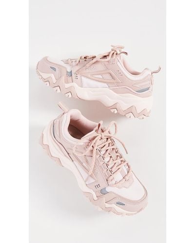 Fila shoes deals peach
