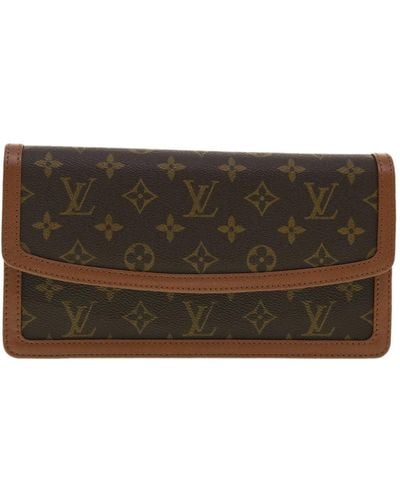 Shop Louis Vuitton Plain Logo Clutches (M82544) by 12Avenue