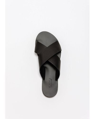 Kayu Paros Vegetable Tanned Leather Sandal - Black