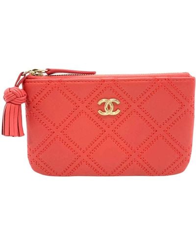 Chanel Matelassé Leather Clutch Bag (pre-owned) - Red