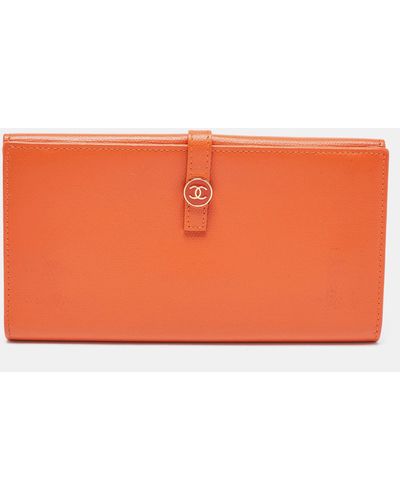 Chanel Leather Cc Flap Continental Wallet - Orange