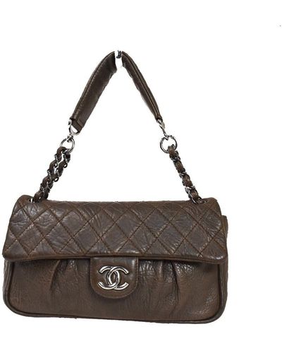 Chanel Matelassé Leather Shoulder Bag (pre-owned) - Brown