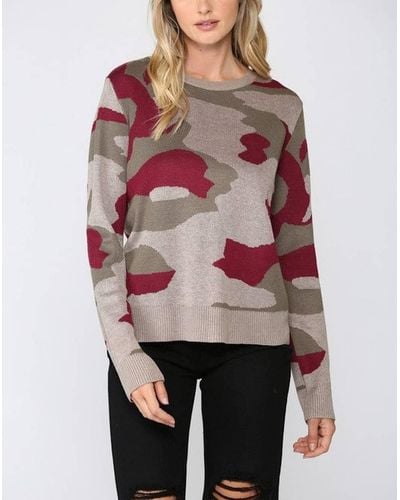 Fate Camo Knitted Pullover Sweater - Red