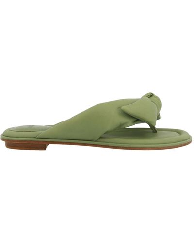 Alexandre Birman Soft Clarita Flat Sandals - Green