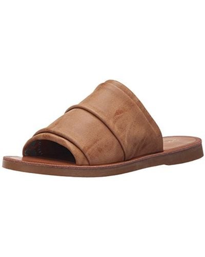 Dirty Laundry Best Buds Faux Leather Pleated Slide Sandals - Brown