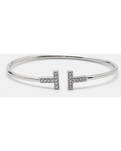 Tiffany & Co. T Wire Diamond 18k Gold Bracelet - Metallic