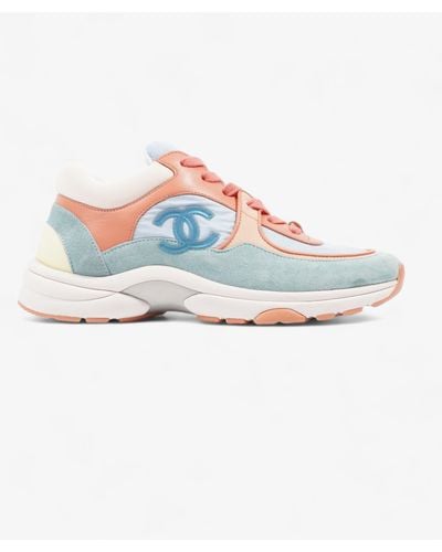 Chanel Cc Runners Light / Suede - White