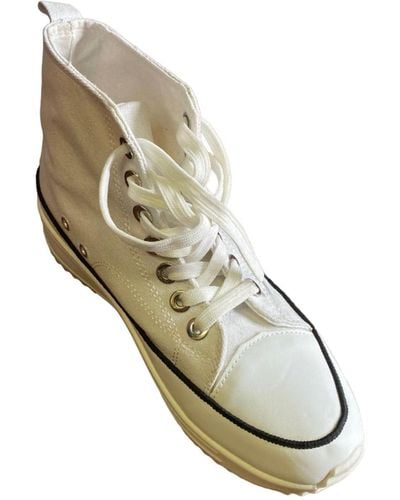 Wanted Lenox Sneaker In White - Metallic