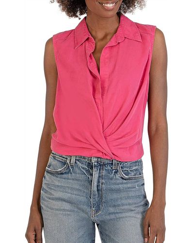 Kut From The Kloth Renata Front Twist Sleeveless Blouse In Magenta - Red