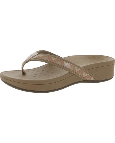 Vionic Hightide Chv Patent Thong Wedge Sandals - Natural