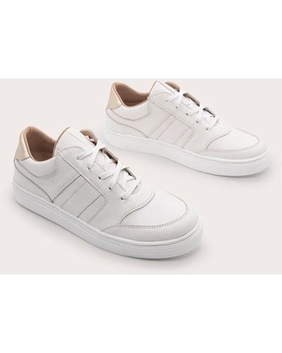 Kaanas Paragon Sneaker - White