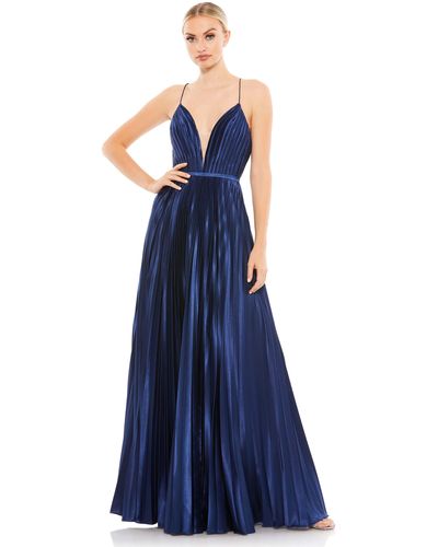 Mac Duggal Plunge Neck Pleated Evening Gown - Blue