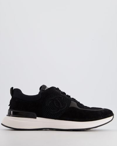 Chanel Suede Cc Logo Lace Up 22p Sneaker Withsole - Black
