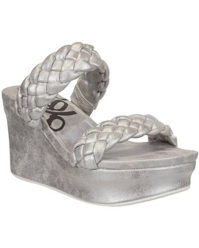 Otbt Fluent Wedge Sandals - Metallic