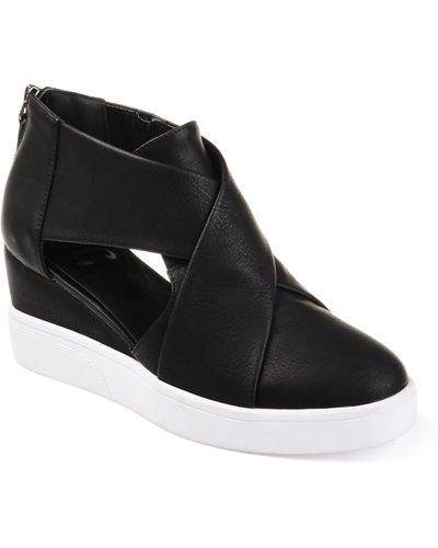 Journee Collection Collection Seena Sneaker Wedge - Black