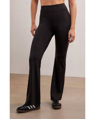 Z Supply Wear Me Out Flare Pant - Black