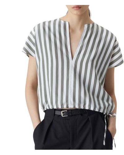 Closed Cropped Sleeve Top - Black
