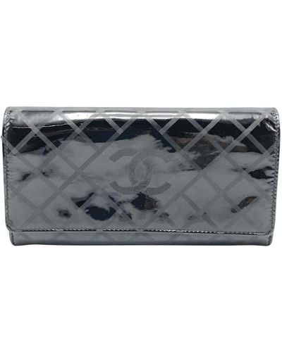 Chanel wallet patent leather sales