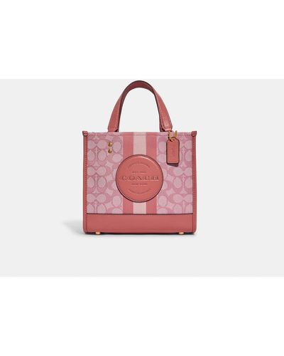 COACH Dempsey Tote 22 - Pink