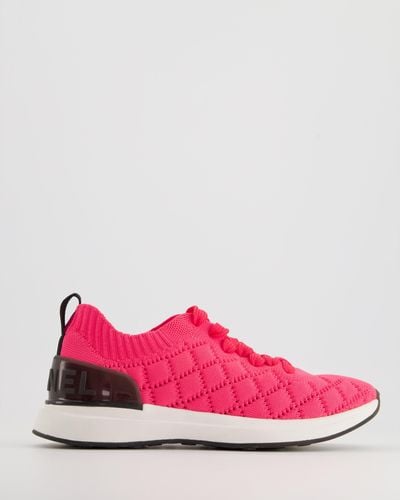 Chanel Hot Quilted Running Sneakers With Logo Detail - Pink