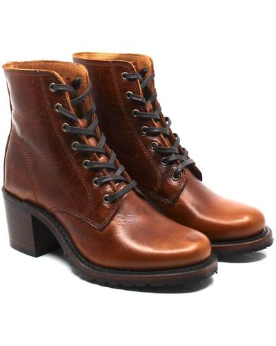 Frye sabrina 6g lace up cognac top