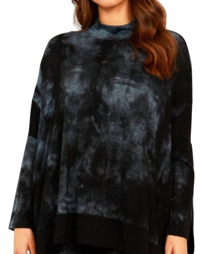 French Kyss Marble Wash Open Slit Poncho - Black
