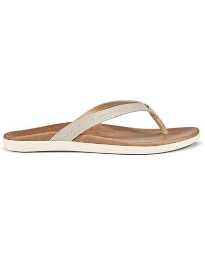 Olukai Honu Leather Arch Support Thong Sandals - White