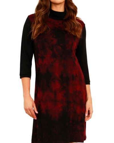 French Kyss Marble Wash Turtleneck Dress - Red