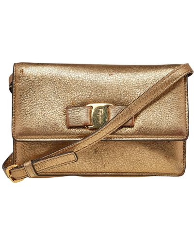 Ferragamo Leather Vara Bow Shoulder Bag - Natural