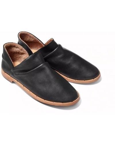 Beek Puffin Shoe In Black