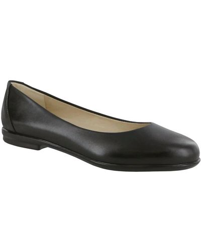 SAS 's Scenic Shoes - Wide In Black - Brown