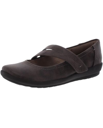 Easy Spirit Aranza 2 Solid Closed Toe Mary Janes - Brown