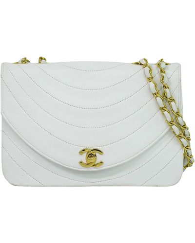Chanel Half Moon Leather Shoulder Bag (pre-owned) - White