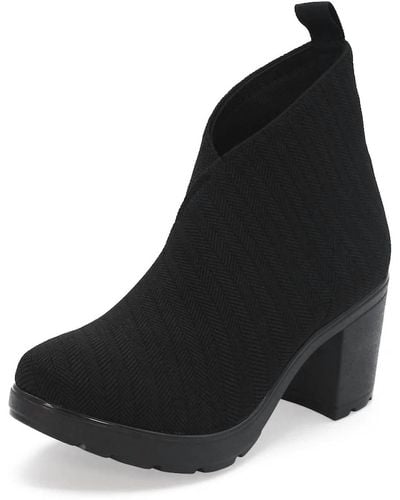 Charleston Shoe Co. Cypress Boots - Wide - Black