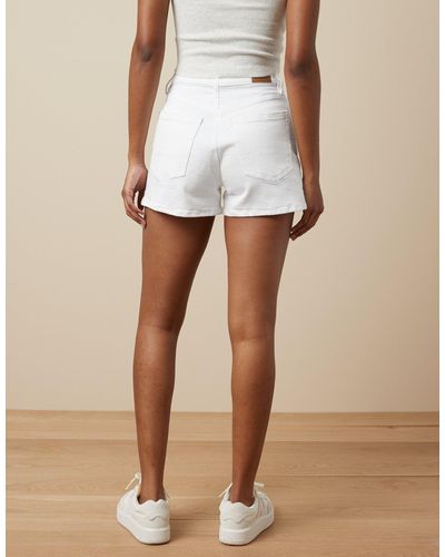 American Eagle Outfitters Ae Strigid Super High-waisted Relaxed Denim Short - White