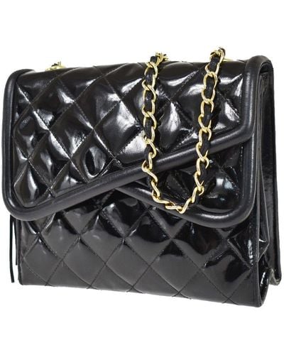 Chanel Matelassé Patent Leather Shoulder Bag (pre-owned) - Black