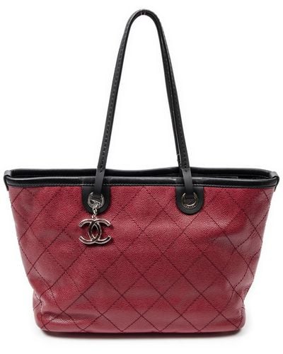 Chanel Wild Stitch On The Road Tote - Red