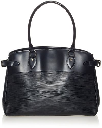 Vintage Louis Vuitton Epi Passy PM Bag Black Epi Louis Vuitton 