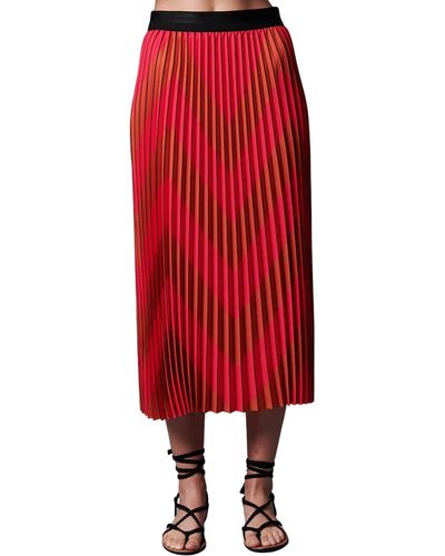 Le Superbe Pleated Midi Skirt - Red