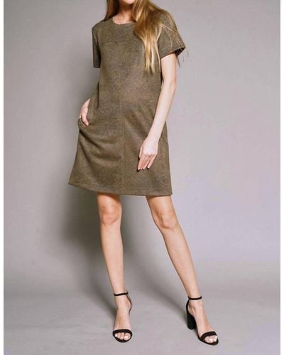 Mystree Printed Suede Short Sleeve Shift Dress - Brown