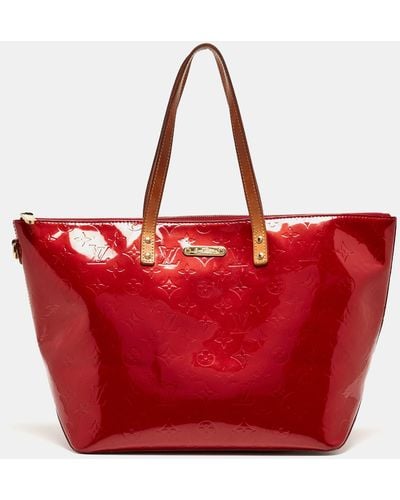 Louis Vuitton Pomme D'amour Monogram Vernis Bellevue Gm Bag - Red