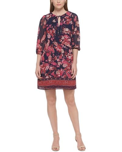 Vince Camuto Plus Floral Print Knee Shift Dress - Red