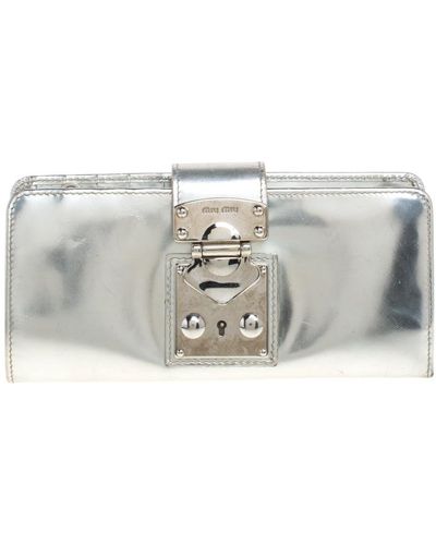 Miu Miu Metallic Silver Patent Leather Clasp Lock Wallet - Gray