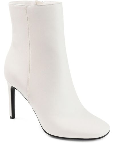 Journee Collection Collection Tru Comfort Foam Silvy Bootie - White