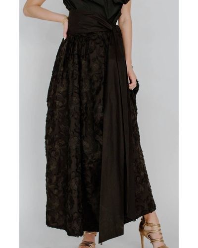 Psophia Embroidered Skirt - Black