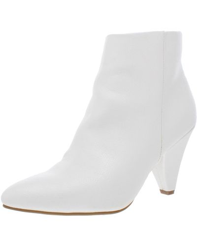 Seven Dials Calzada Solid Pointed Toe Ankle Boots - White