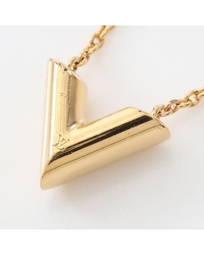Louis Vuitton Essential V Necklace Gp Gold - Metallic