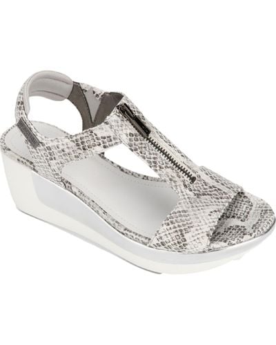 Kenneth Cole Pepea Faux Leather Snake Print T-strap Sandals - Metallic