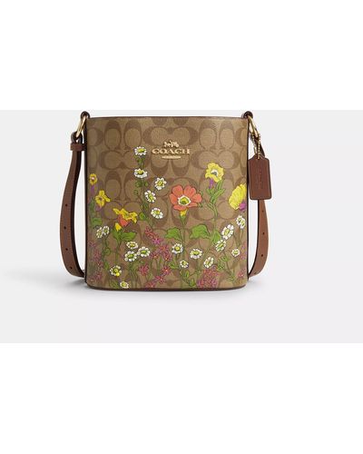 COACH Sophie Bucket Bag In Signature Canvas With Floral Print - Natural