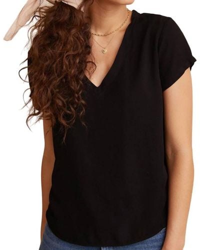 Bella Dahl Short Sleeve V-neck T-shirt - Black